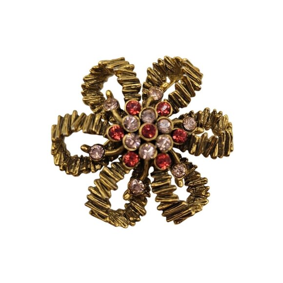 Beautiful VTG GoldTone Coral/Salmon Pink Color Rhinestone Textured Floral Brooch - Picture 1 of 9